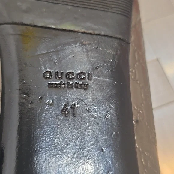 Gucci Metallic Gray Peep-Toe Flats - Picture 8 of 11